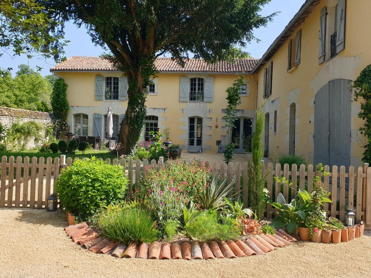 Domaine De Bourgville Monts-sur-Guesnes Buitenkant foto