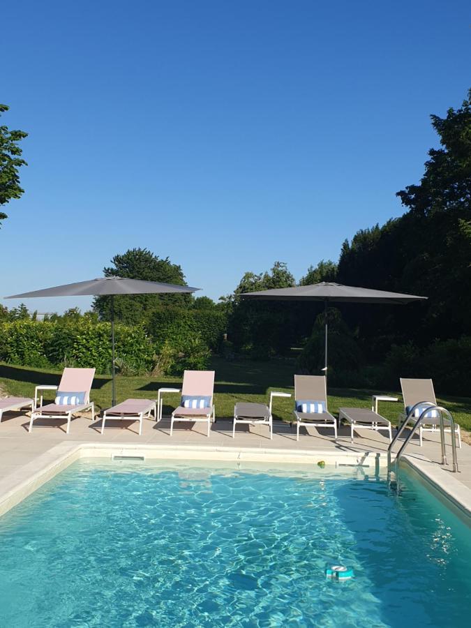Domaine De Bourgville Monts-sur-Guesnes Buitenkant foto